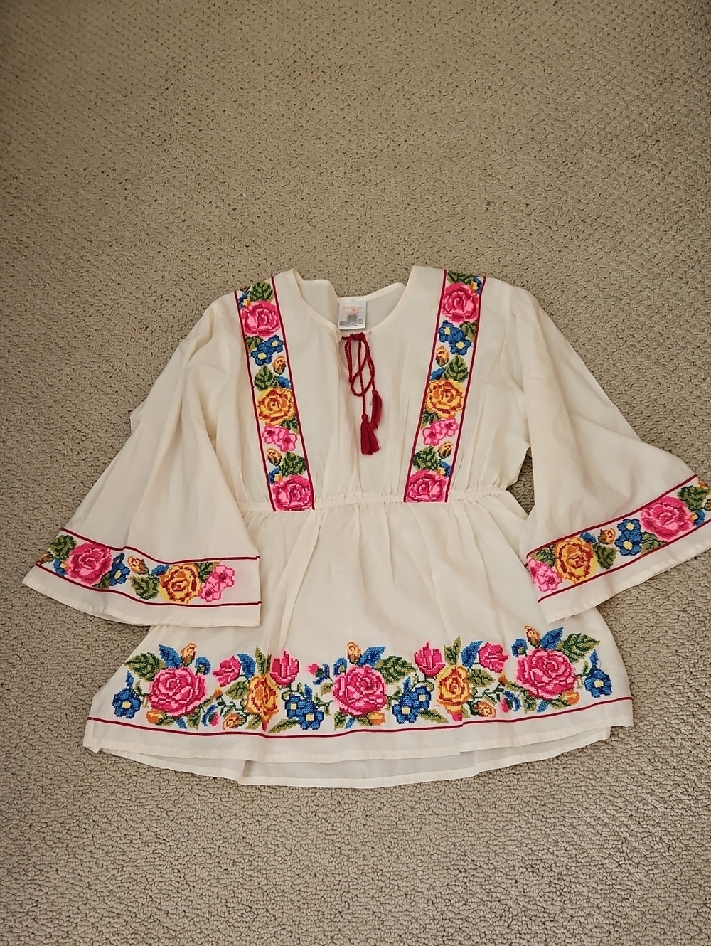 Beautiful Embroidered Top - Picture 2 of 4